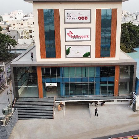 Hotel Jubilee Park Hyderabad Exterior foto